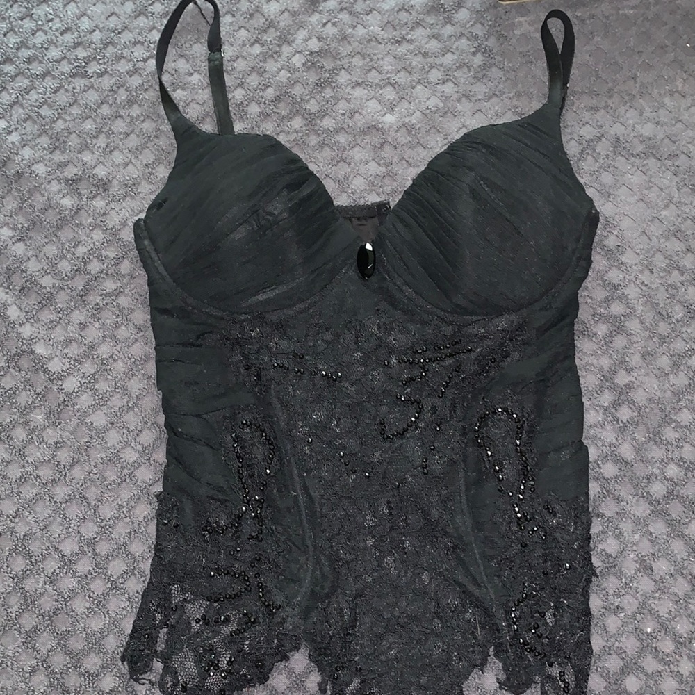 Bustier!